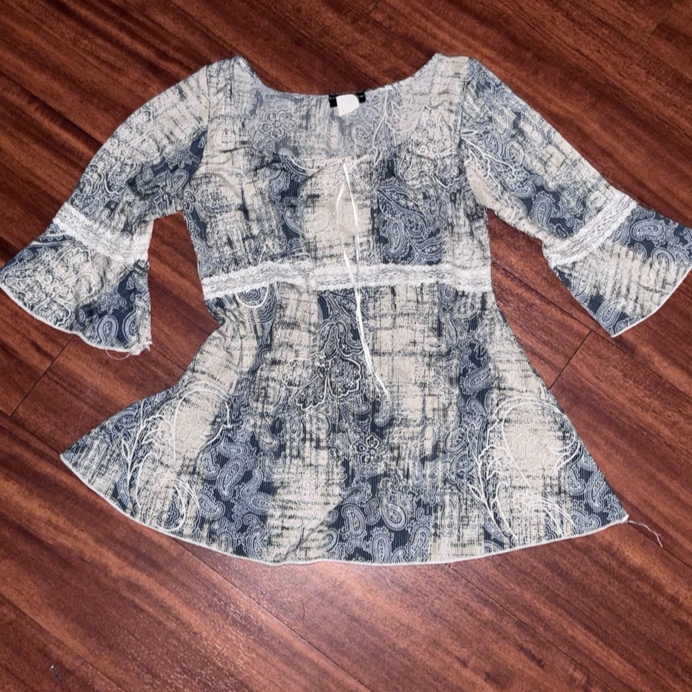 Y2K Aria Blue and Cream Patterned Baby Doll Top